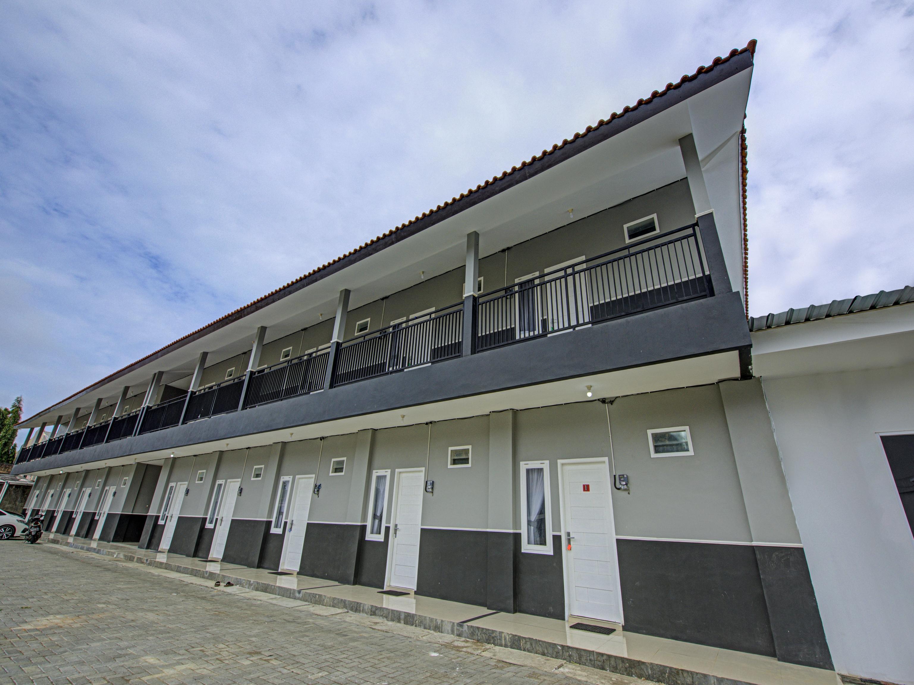 芝拉扎 Oyo 3841 25号旅馆酒店 外观 照片
